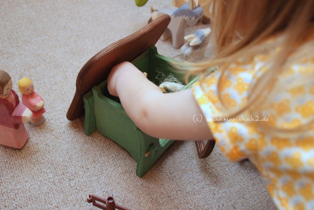 Jessie Ein Entzückendes Mädchen Achtzehn Zeigt Uns, Was Er Mit Seinem Spielzeug Zu Tun