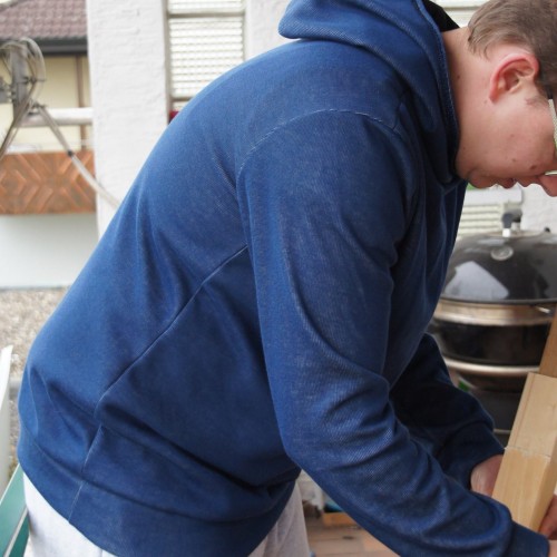 Setz den Männern die Kapuze auf G