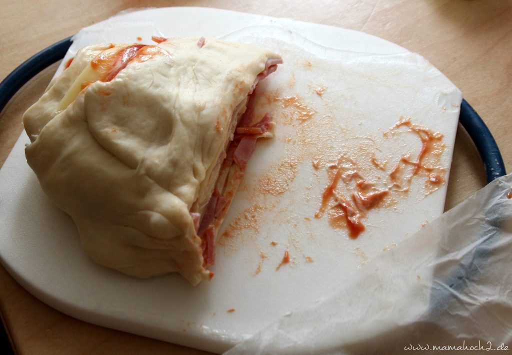 pizzaschnecke-zubereiten-rezept-kindergeburtstag-2