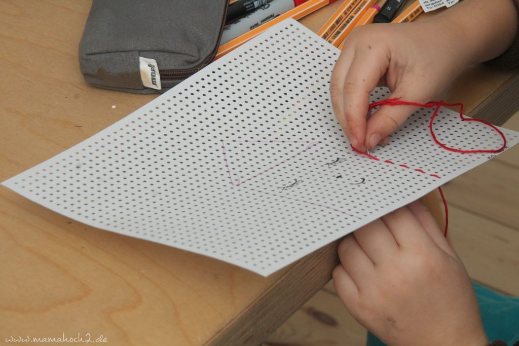 sticken für kinder mit stickkarton sticktwist selfmade deko (4)