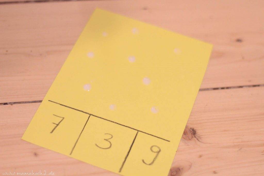 vorschule übungen montessori lernkarten zählkarten klammern mamablog (3)