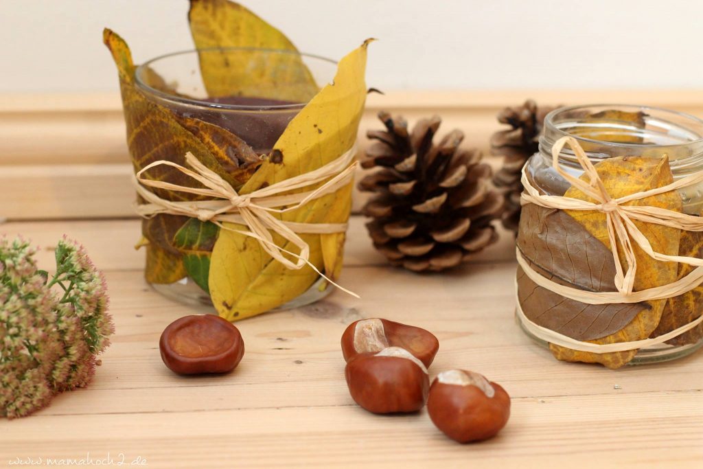 Herbstbasteln windlicht Laubblätter Laub Kerze Kerzenglas DIY Bastelanleitung für Kinder basteln (2)