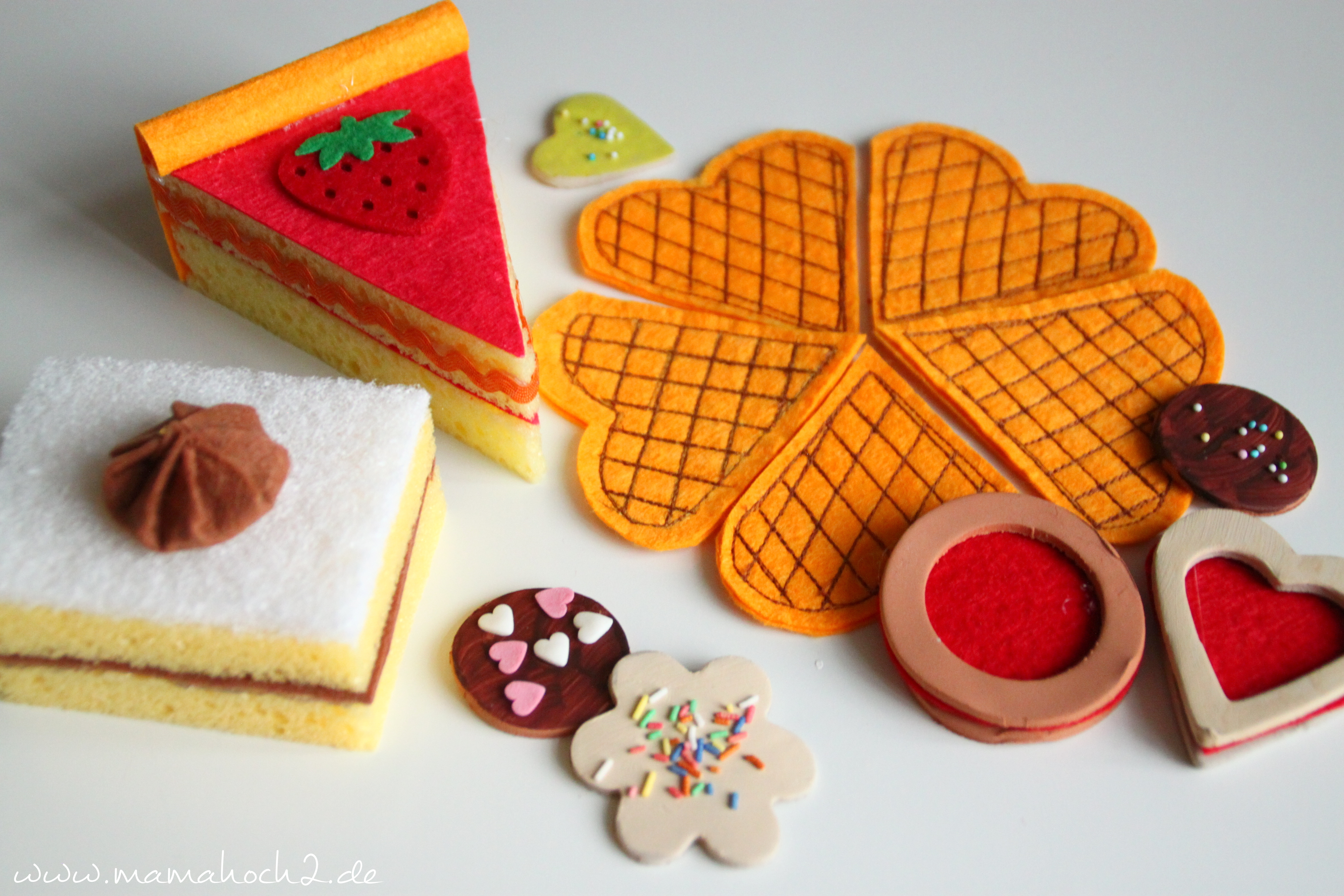 Kuchen und Naschereien für Kinderküche und Kaufmannsladen Teil 1- DIY Playfood
