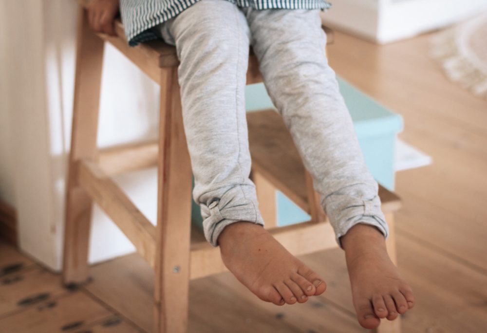 Nähanleitung Leggings für Kinder mit Schleife aus unserem Schnittmuster Everyday Rockers