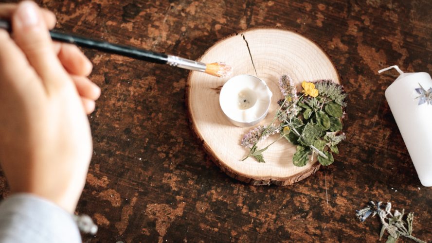 Trockenblumen Kerzen selber machen - mit Blüten aus meinem "geheimen