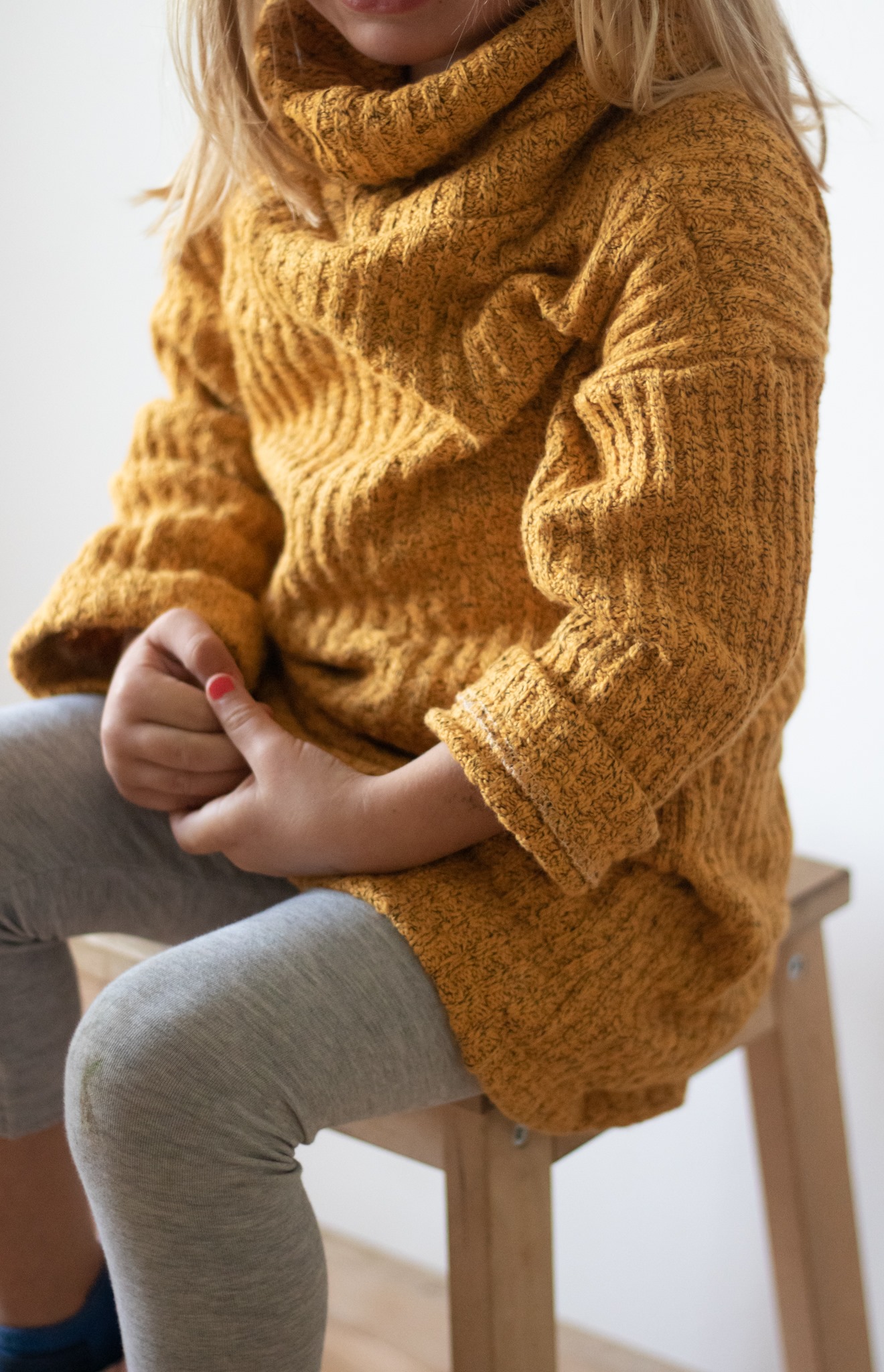 Nähanleitung für Anfänger: herbstliches Kleid aus Strickstoff mit Kragen nähen