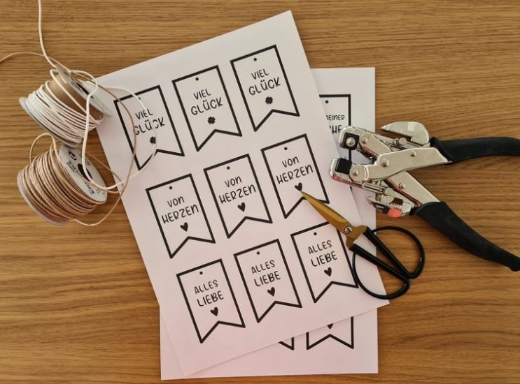 Geschenkanhänger Druckvorlage DIY Idee zum Nachmachen
