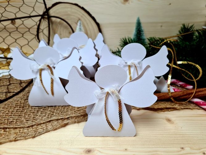 Engel aus Papier basteln als Geschenkidee zu Weihnachten - mit